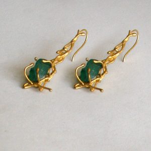 aretes-dorados-esmeralda-2